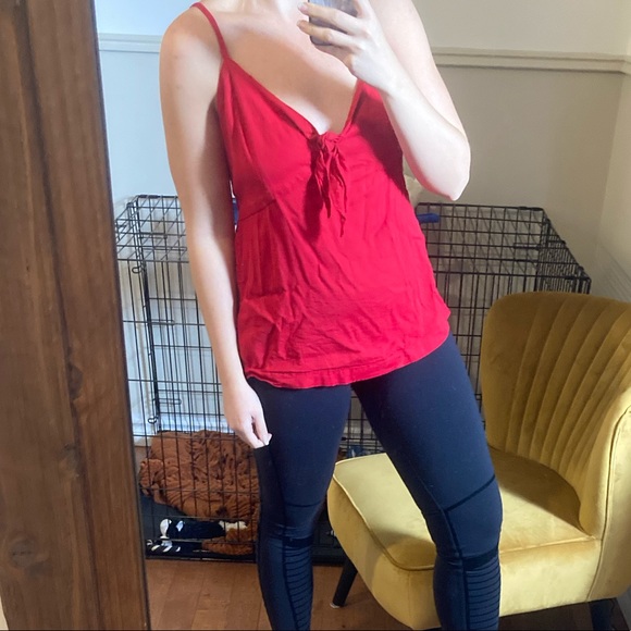 Front tie tabk - Picture 2 of 3